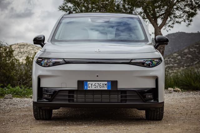 Front View Image - 18642